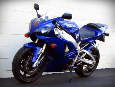 2001 R1 Front View 2001 Yamaha YZF R1 For Sale • J&M Motorsports