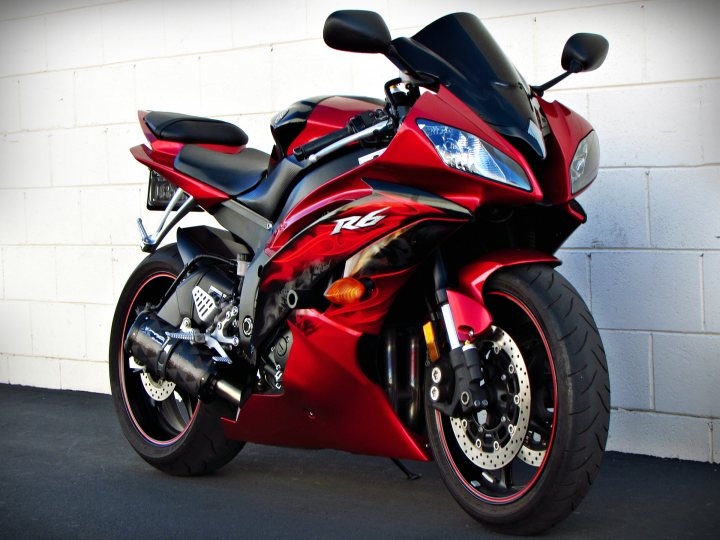 02 R6 Red Suzuki Yzf R6 Red