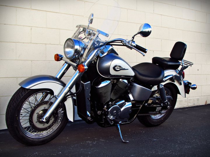 Shadow 2001 2001 Honda Shadow American Classic Edition 2001 Honda Shadow VT750C2