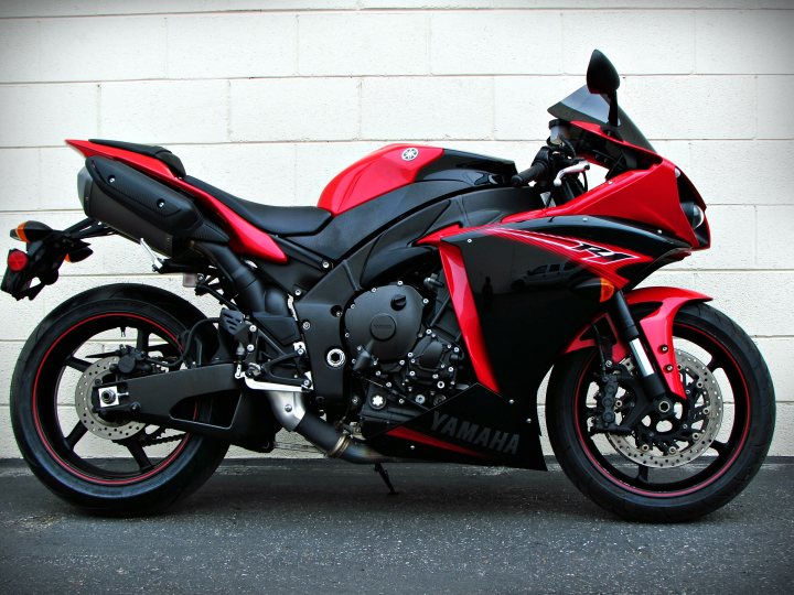 2013 yamaha r1 for sale