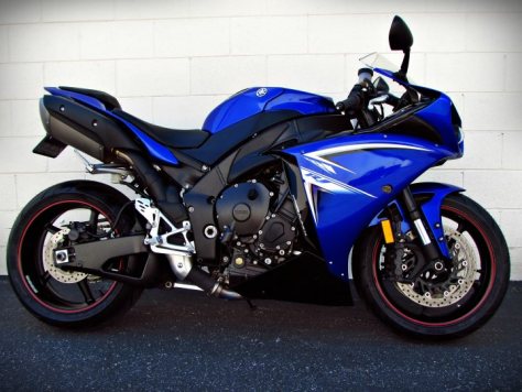 Shop 2009 yamaha r1 for sale 2025