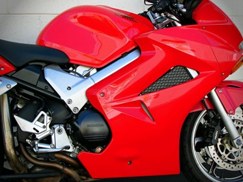 600rr vs vfr800