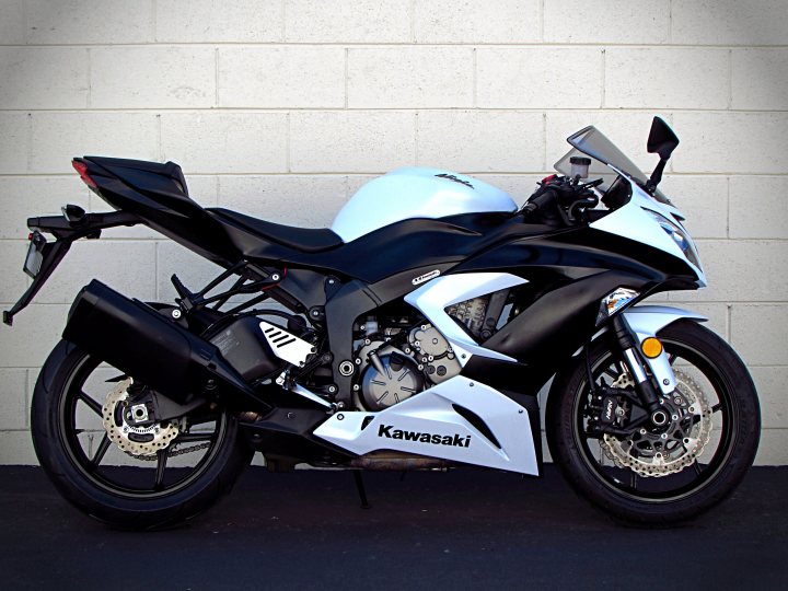 2013 Kawasaki Ninja ZX-6R 636 ABS For Sale • J&M Motorsports