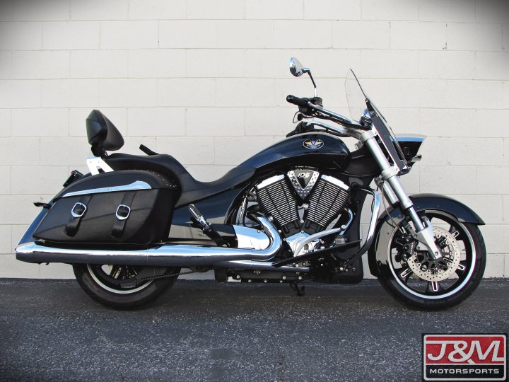 2011 Victory Cross Roads For Sale • J&M Motorsports