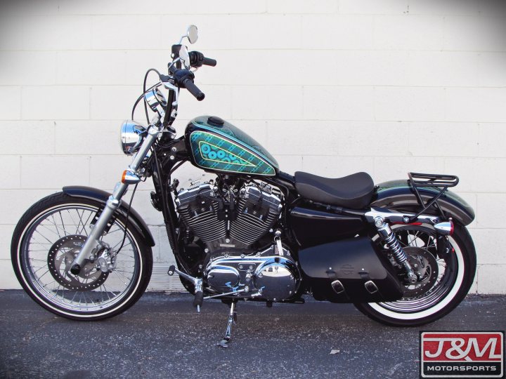 hd sportster seventy two