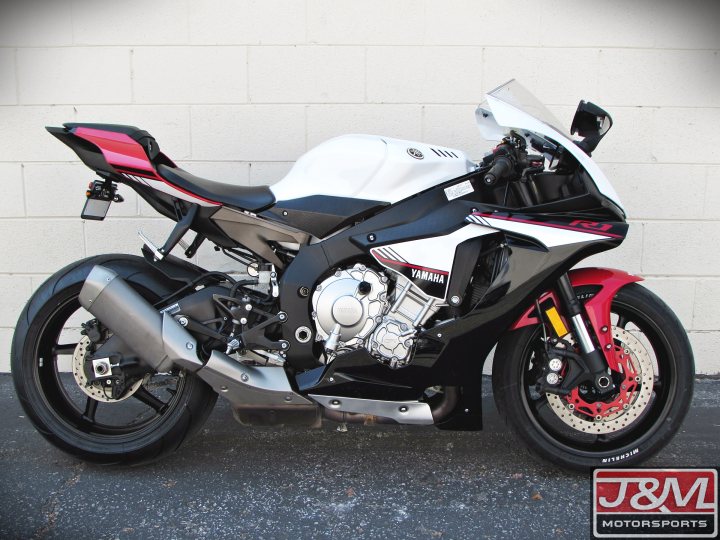 2016 r1s for sale hotsell