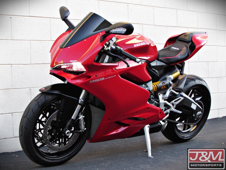 ducati 959 cc
