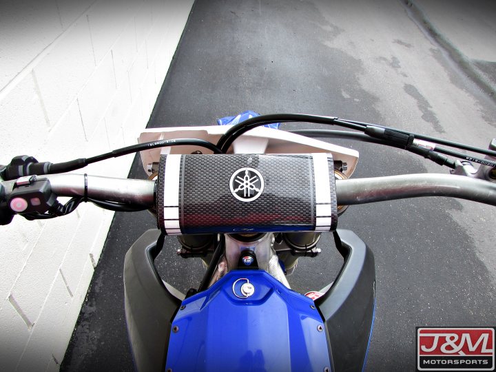 ＭＭ　Y Yamaha YZ 450 F 2017 - Motorcycle specifications, reviews, photos