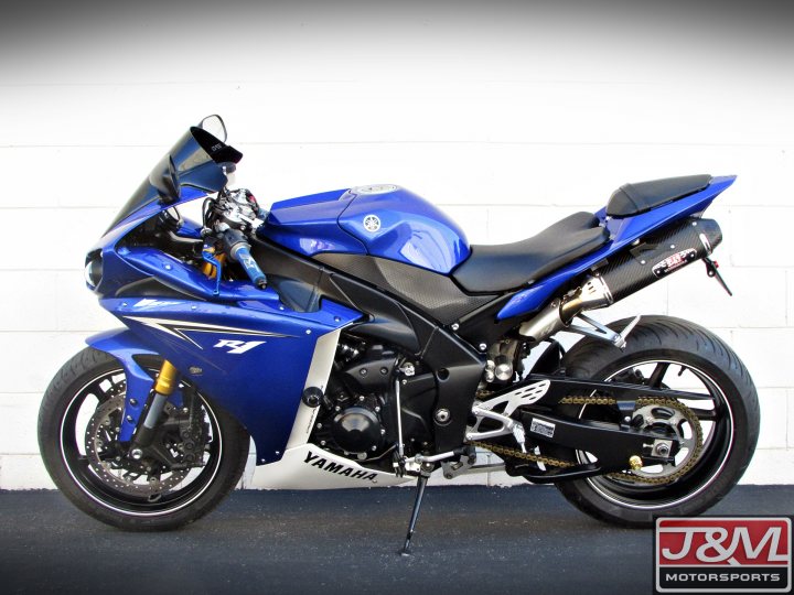 Yamaha r1 clearance untuk dijual