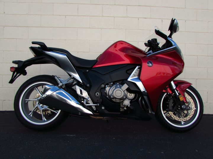 10 Honda Vfr10f Dct For Sale J M Motorsports