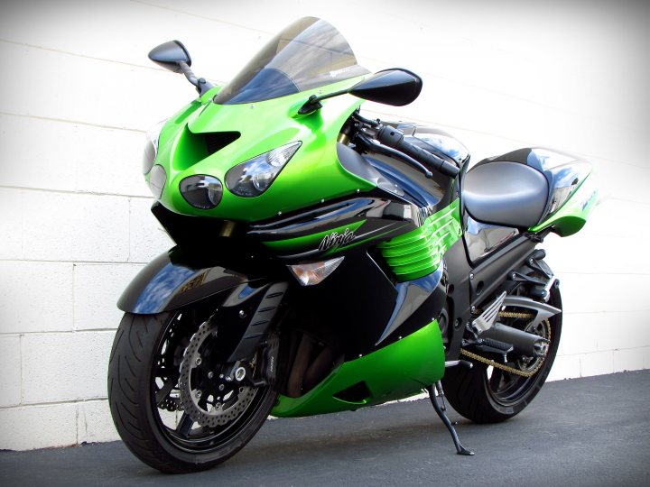 2011 Kawasaki Ninja ZX-14R For Sale • J&M Motorsports